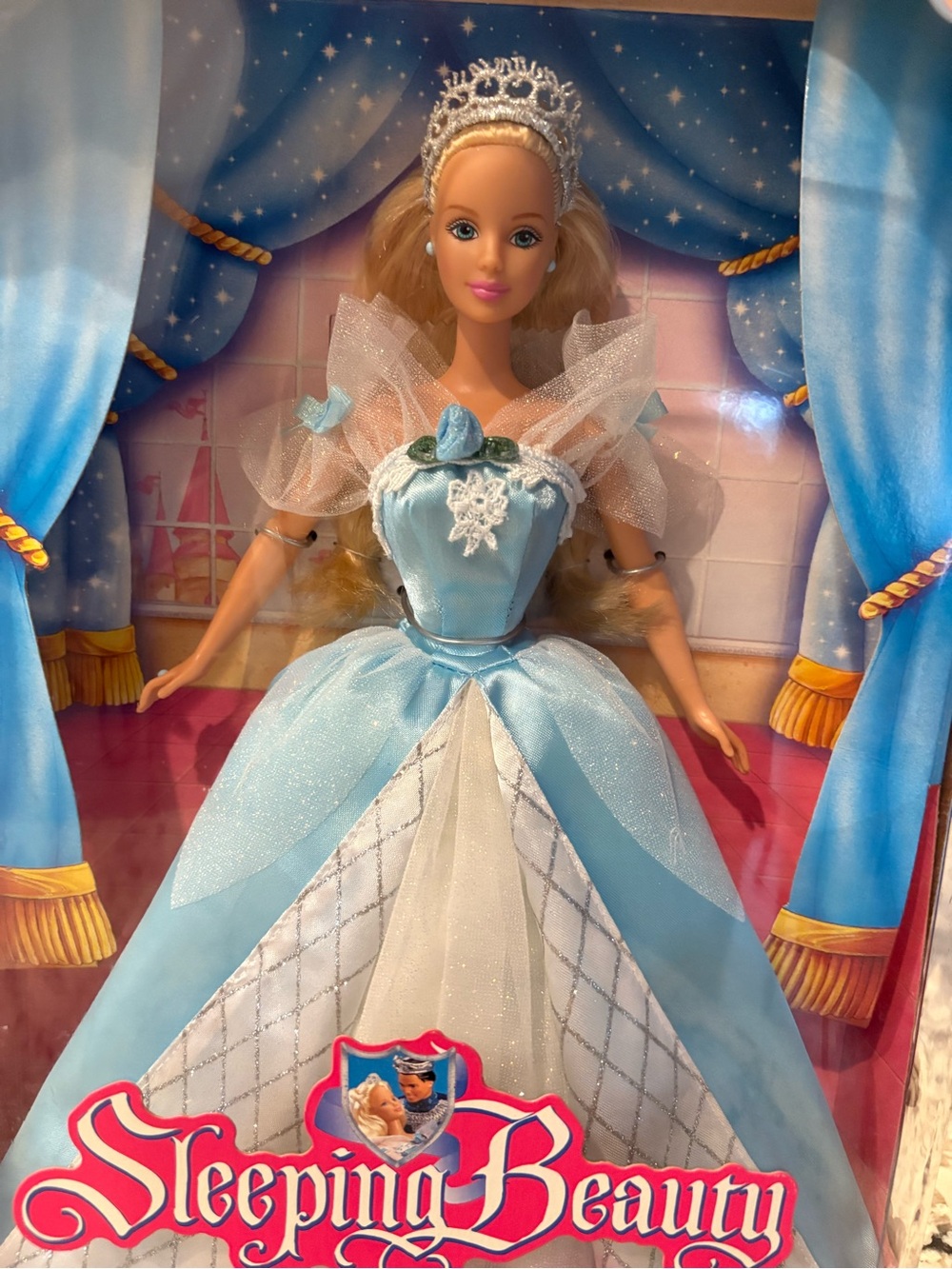 Vintage 1998 Barbie as Sleeping Beauty #18586 Collector Edition